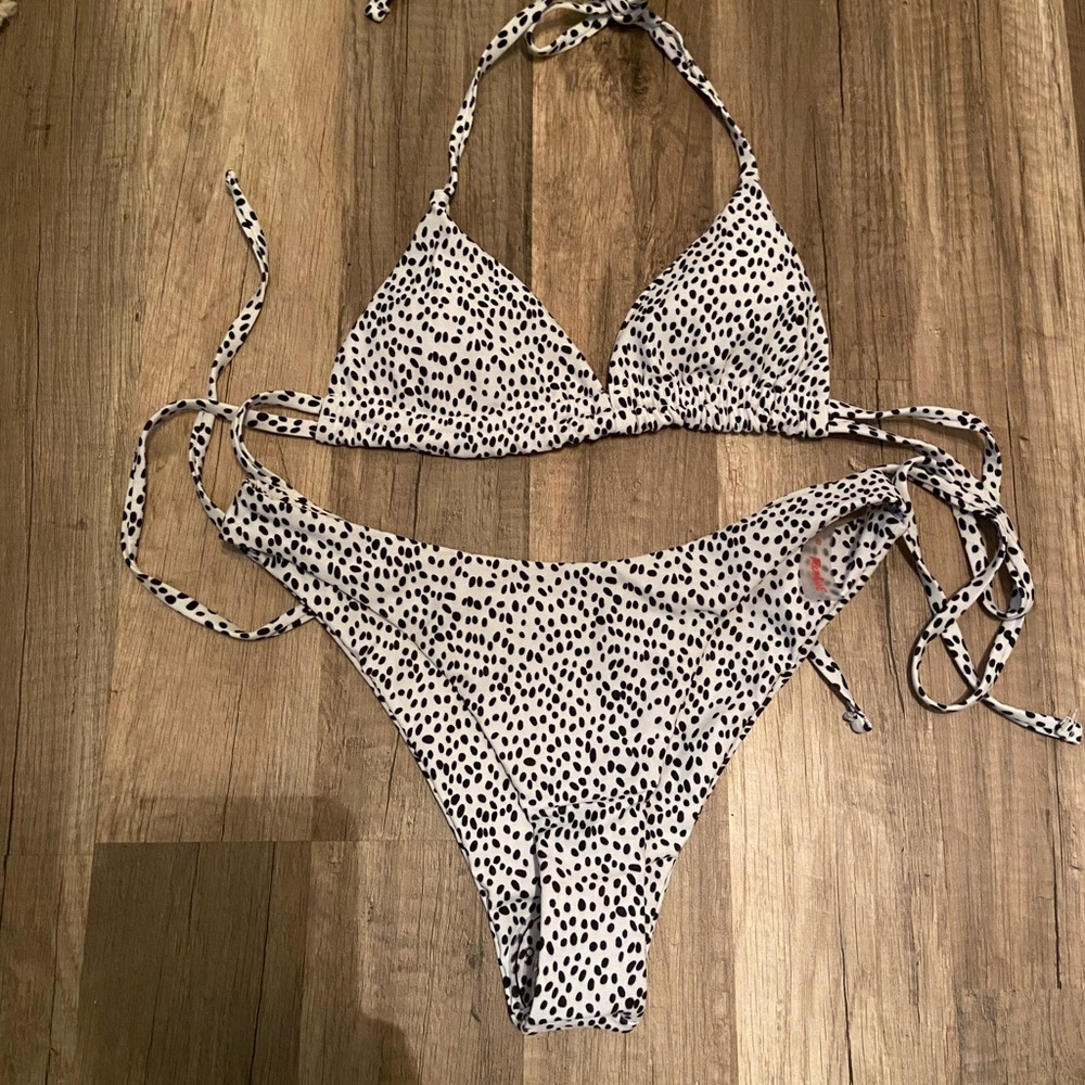 Cute Swimsuit!